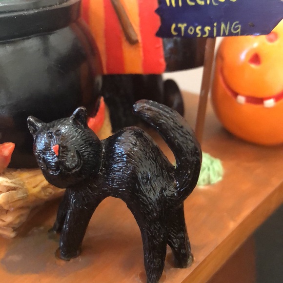 Halloween Candle Holder, Witch Candy Holder, Cookie Cutters - Picture 11 of 16